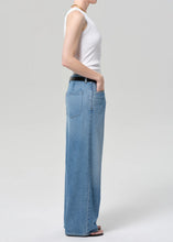 Load image into Gallery viewer, COH Velha Trouser Jean in Soiree