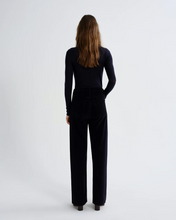 Load image into Gallery viewer, AGOLDE Pascale Turtleneck in Navy