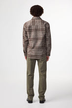 Load image into Gallery viewer, NN07 Adwin in Creme Check
