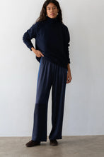 Load image into Gallery viewer, Donni Silk Stripe Pant in Navy/Blueberry
