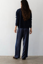 Load image into Gallery viewer, Donni Silk Stripe Pant in Navy/Blueberry
