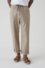 Load image into Gallery viewer, CLOSED Nanaimo Straight Pants - Grey Veneer
