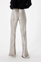 Load image into Gallery viewer, Sophie Rue Bell Pant
