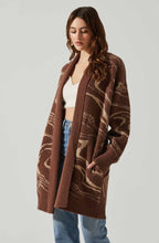 Load image into Gallery viewer, ASTR Vada Sweater

