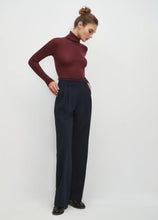 Load image into Gallery viewer, Favorite Daughter Amelia Long Sleeve in Vino
