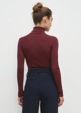 Load image into Gallery viewer, Favorite Daughter Amelia Long Sleeve in Vino
