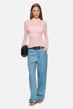Load image into Gallery viewer, Blanca Kelly Top

