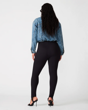 Load image into Gallery viewer, Steve Madden Sandrine Pant

