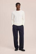 Load image into Gallery viewer, NN07 Clive L/S Tee Egg White
