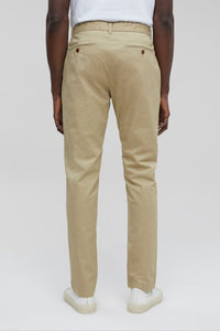 CLOSED Clifton Slim in Grey Olive
