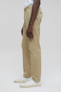 CLOSED Clifton Slim in Grey Olive